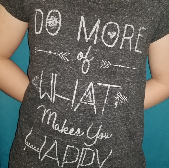 Tops - Cute vintage womes tees